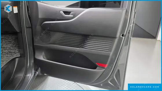 HYUNDAI STARIA HEV 1.6 TOURER 11-SEATER