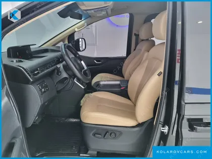 HYUNDAI STARIA L3.5 CARGO 5-SEATER