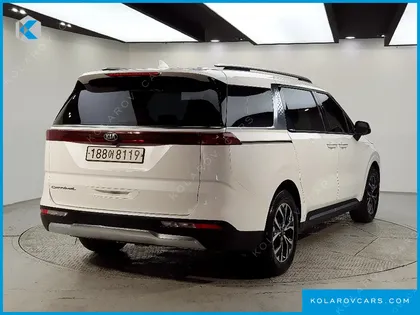 KIA CARNIVAL 9-SEATER NOBLESSE