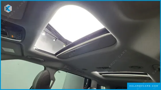 KIA CARNIVAL HEV 9SEATER NOBLESS