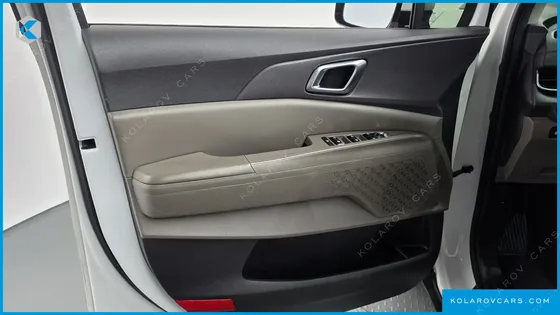 KIA CARNIVAL HEV 9SEATER NOBLESS