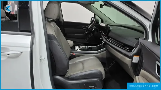 KIA CARNIVAL HEV 9SEATER NOBLESS