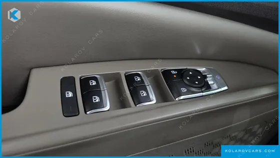 KIA CARNIVAL HEV 9SEATER NOBLESS