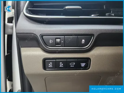 KIA CARNIVAL HEV 9SEATER NOBLESS