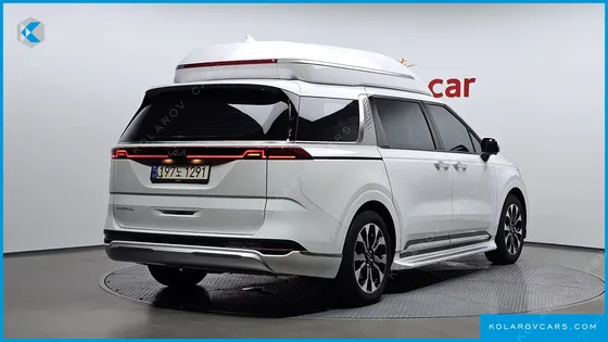 KIA CARNIVAL GASOLINE 7-SEATER HI-LIMOUSINE
