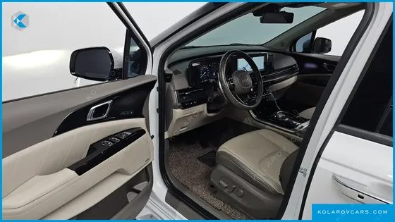 KIA CARNIVAL GASOLINE 7-SEATER HI-LIMOUSINE