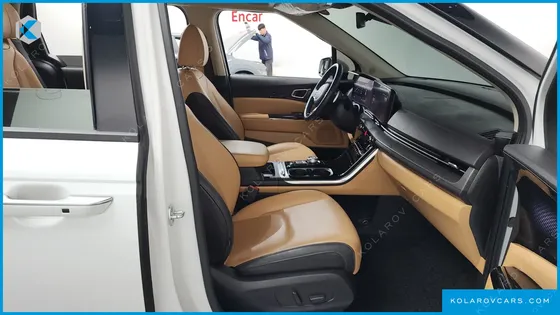KIA CARNIVAL 7-SEATER SIGNATURE