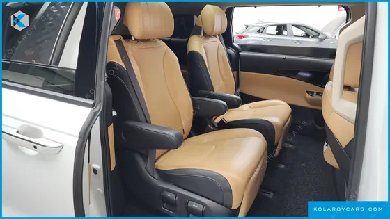 KIA CARNIVAL 7-SEATER SIGNATURE