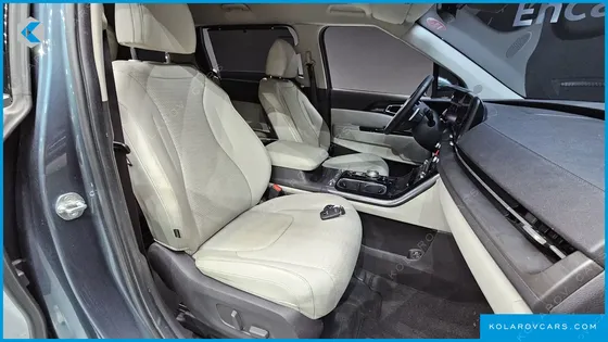 KIA CARNIVAL 9-SEATER SIGNATURE