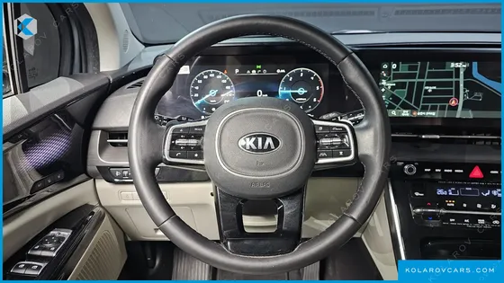 KIA CARNIVAL 9-SEATER SIGNATURE