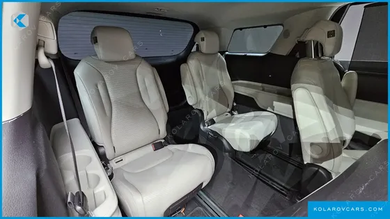 KIA CARNIVAL 9-SEATER SIGNATURE