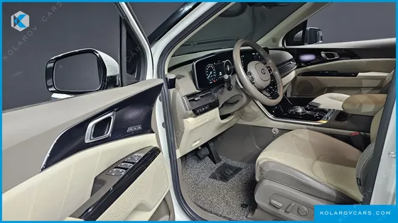 KIA CARNIVAL 9-SEATER SIGNATURE