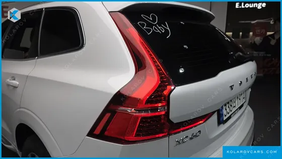 VOLVO XC60 B5 ULTIMATE BRIGHT