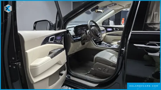 KIA CARNIVAL 9-SEATER HI-LIMOUSINE