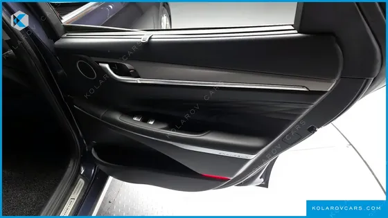 HYUNDAI GRANDEUR 3.3