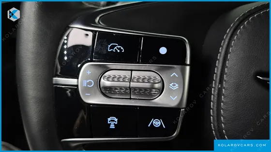 GENESIS G90 GASOLINE 3.5 TURBO E-S/C AWD LWB