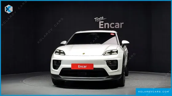 PORSCHE MACAN BASE 4