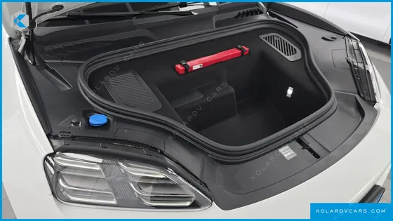 PORSCHE MACAN BASE 4