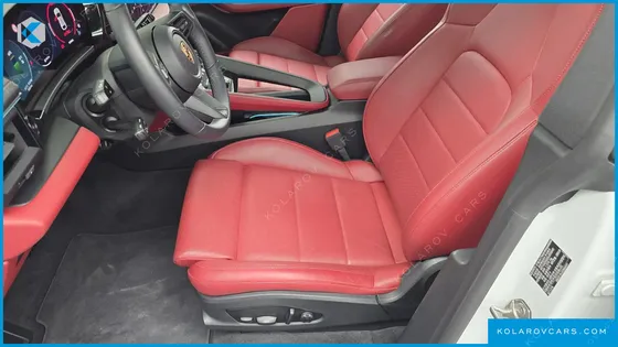PORSCHE MACAN BASE 4