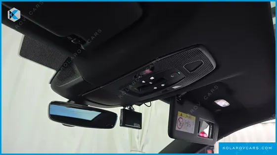 PORSCHE MACAN BASE 4