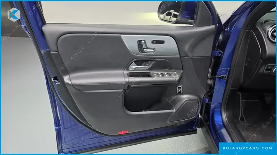 MERCEDES GLB-CLASS GLB200 D