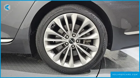 KIA K9 3.3 T-GDI AWD