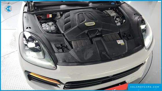 PORSCHE CAYENNE 3.0 E-HYBRID COUPE
