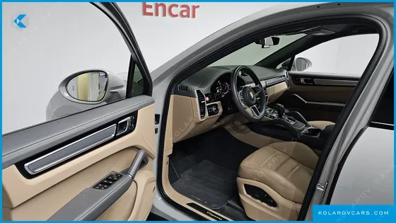 PORSCHE CAYENNE 3.0 E-HYBRID COUPE
