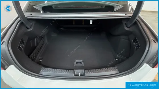 MERCEDES E-CLASS E220D 4MATIC EXCLUSIVE