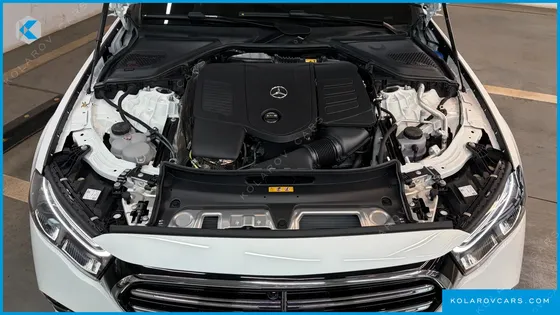 MERCEDES E-CLASS E300 4MATIC EXCLUSIVE