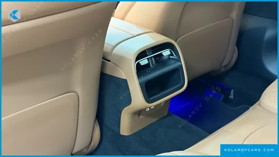 MERCEDES E-CLASS E300 4MATIC EXCLUSIVE