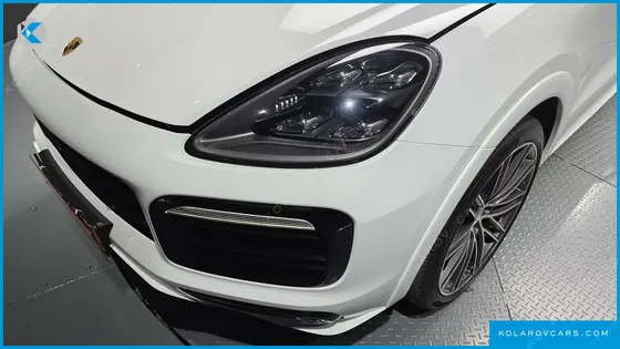 PORSCHE CAYENNE 3.0