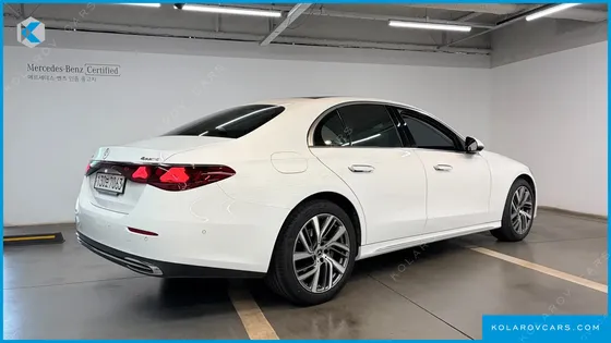 MERCEDES E-CLASS E220D 4MATIC EXCLUSIVE