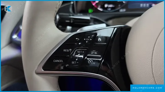 MERCEDES E-CLASS E220D 4MATIC EXCLUSIVE