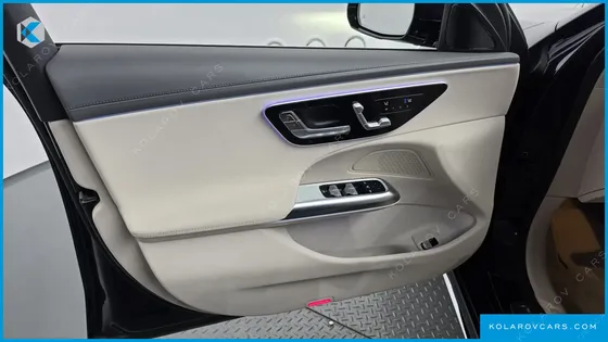 MERCEDES E-CLASS E220D 4MATIC EXCLUSIVE
