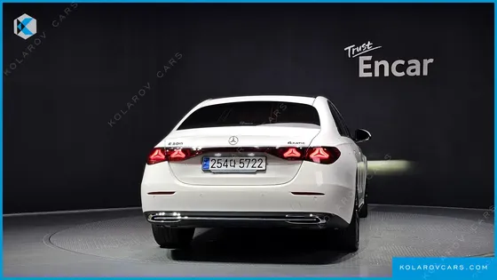 MERCEDES E-CLASS E300 4MATIC EXCLUSIVE