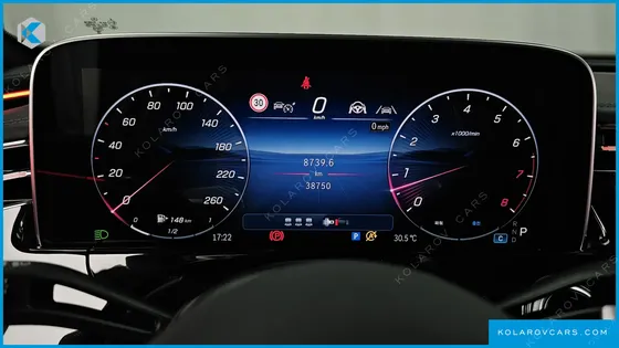 MERCEDES E-CLASS E300 4MATIC EXCLUSIVE