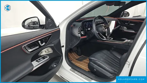MERCEDES E-CLASS E300 4MATIC EXCLUSIVE