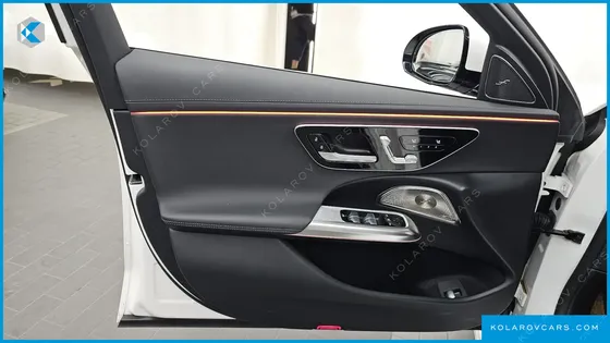 MERCEDES E-CLASS E300 4MATIC EXCLUSIVE