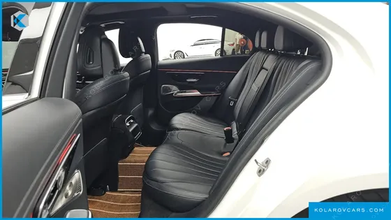 MERCEDES E-CLASS E300 4MATIC EXCLUSIVE