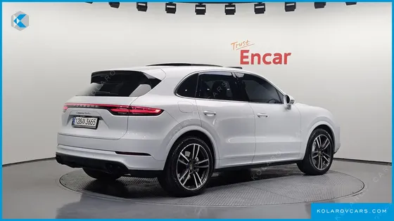 PORSCHE CAYENNE 4.0 TURBO