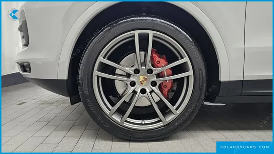 PORSCHE CAYENNE 3.0 COUPE