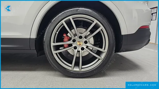 PORSCHE CAYENNE 3.0 COUPE