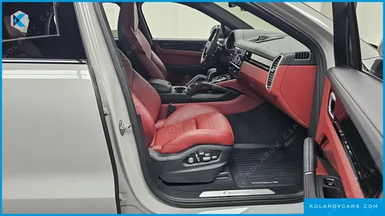 PORSCHE CAYENNE 3.0 COUPE