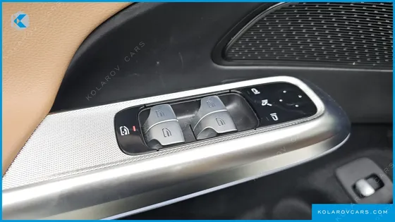 MERCEDES E-CLASS E200 AVANTGARDE
