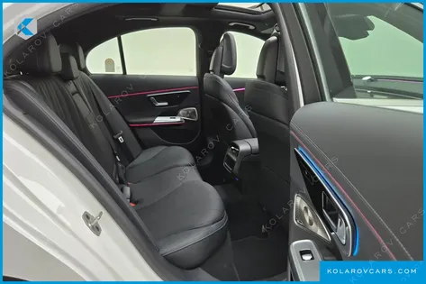 MERCEDES E-CLASS E300 4MATIC EXCLUSIVE