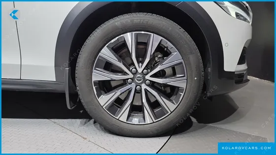 VOLVO V90 B5 ULTIMATE AWD