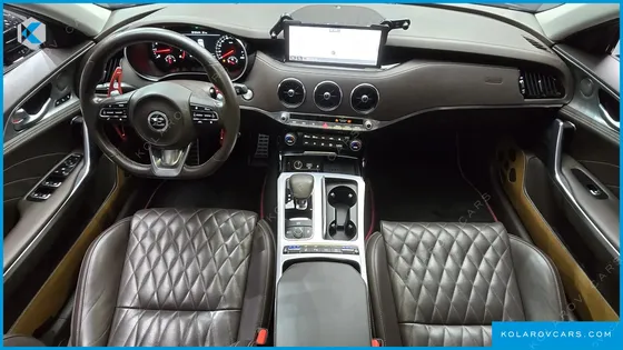 KIA STINGER 2.5 MASTERS