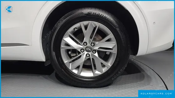 GENESIS GV70 2.5T GASOLINE 2WD