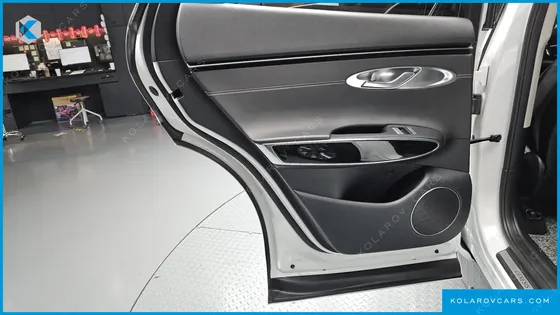 GENESIS GV70 2.5T GASOLINE 2WD